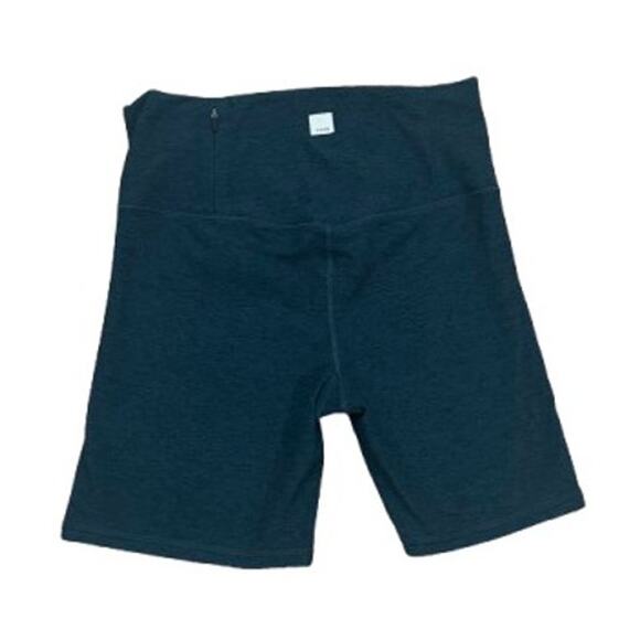 NWT Women's Size S Vuori Clean Elevation Shorty 6" in Moss Heather Green Hi-Rise - Picture 4 of 8